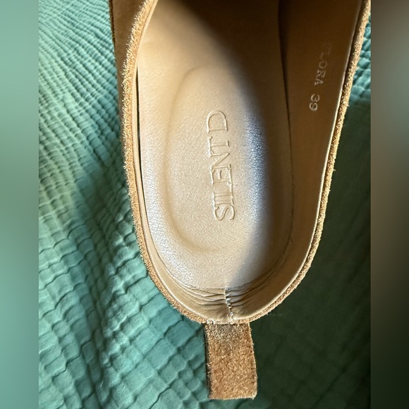 NWOT Anthropologie Tan Suede Flora Mules - Picture 5 of 11